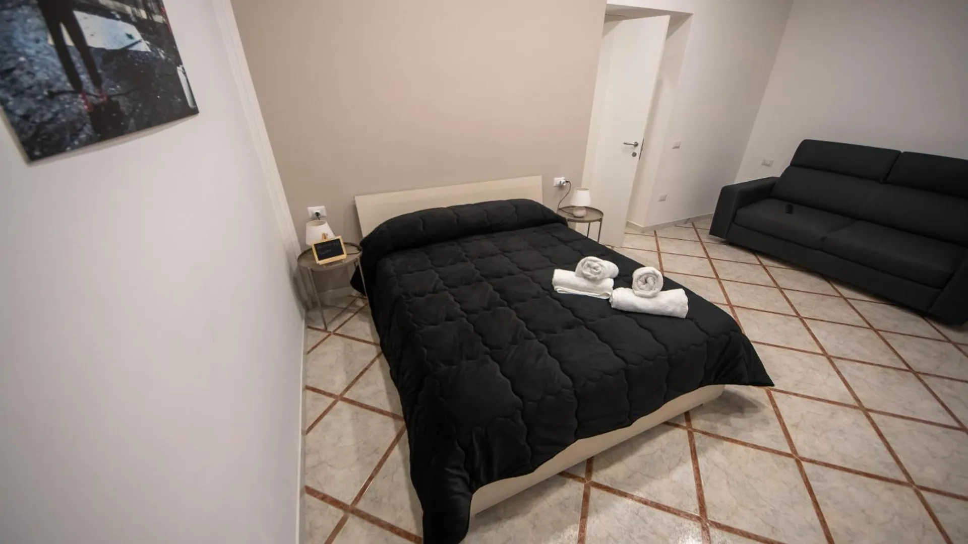 Buona Napoli Apartment 0*, Naples Italy