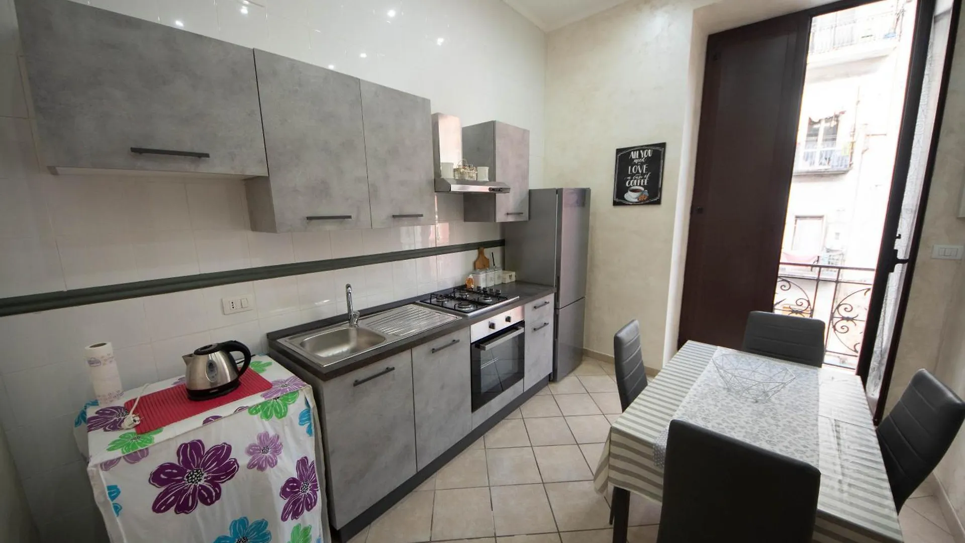 Buona Napoli Apartment Naples