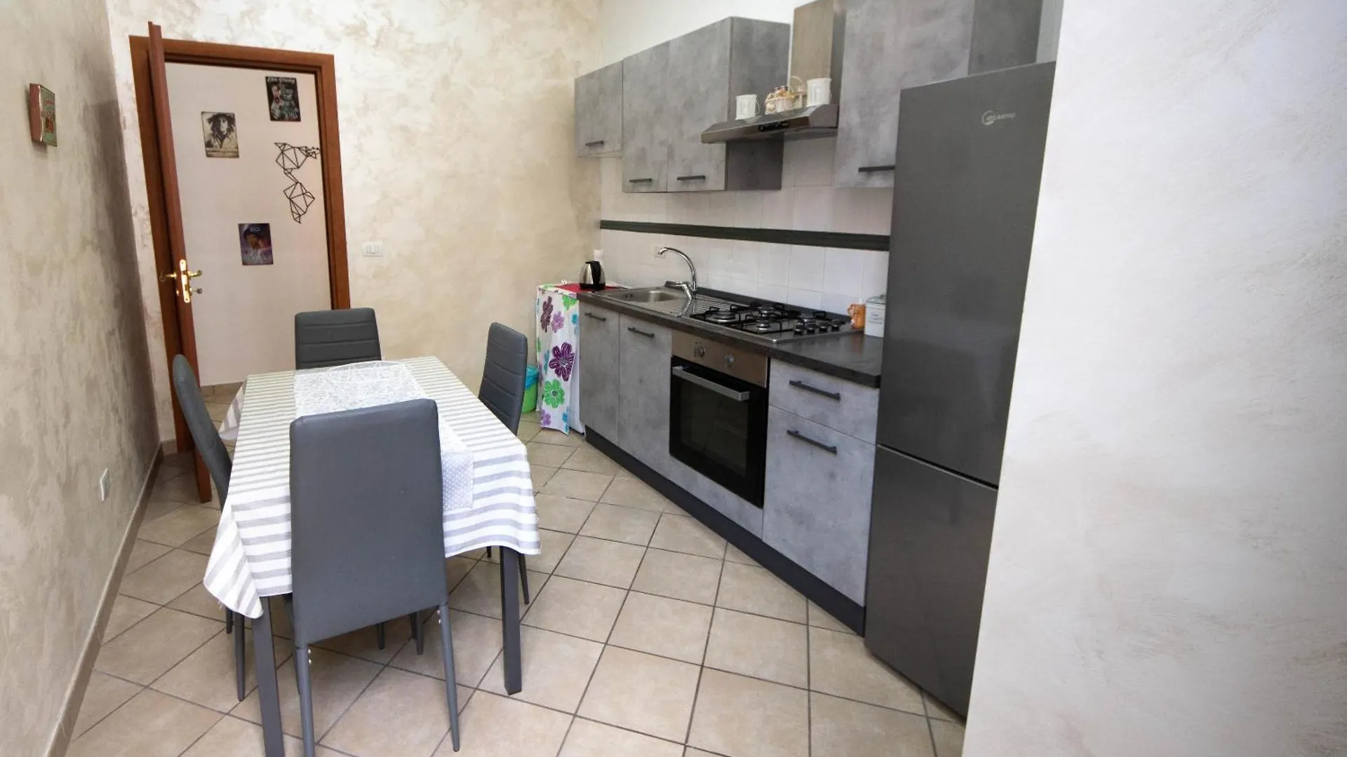 Buona Napoli Apartment Italy